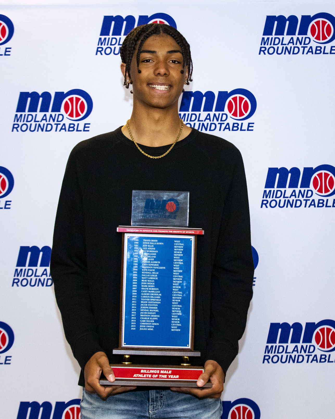 Midland Roundtable Athlete of the Year awards ceremony